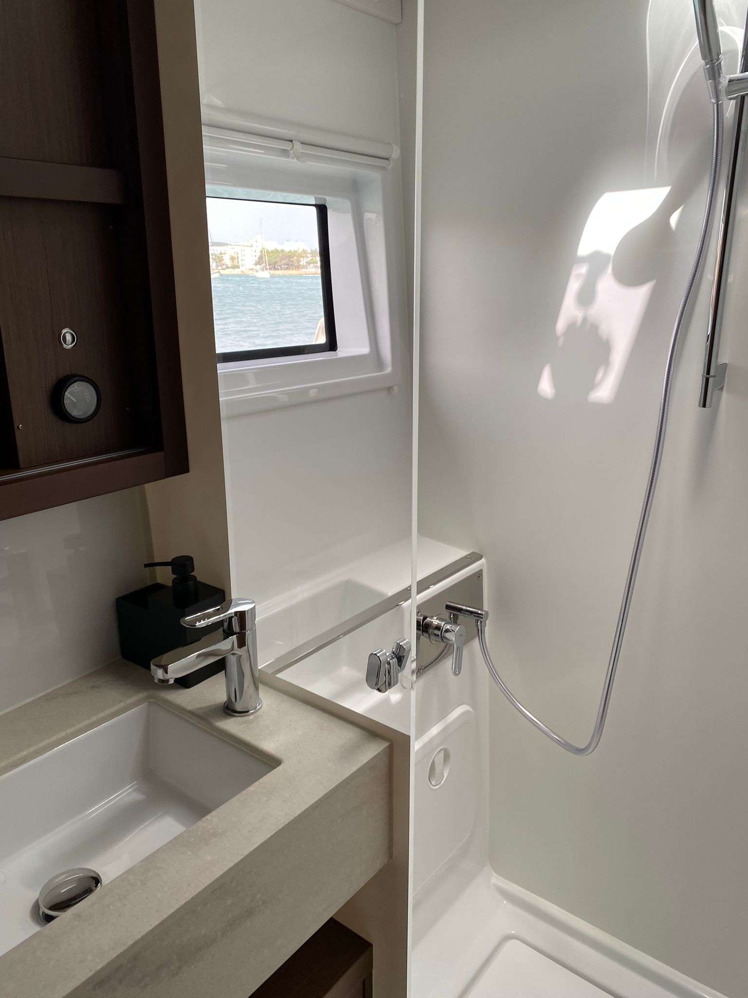 Crewed Catamaran SARAMIMI (Summer) photo 7