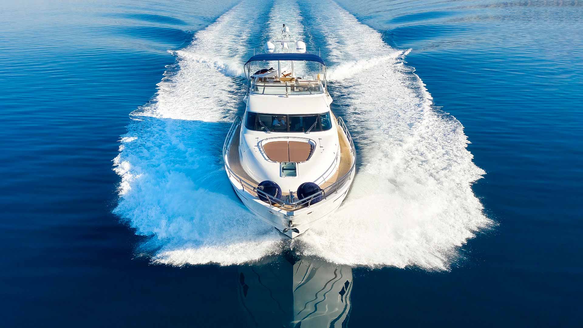 Luxury Crewed Motor Yacht SCHATZI photo 4
