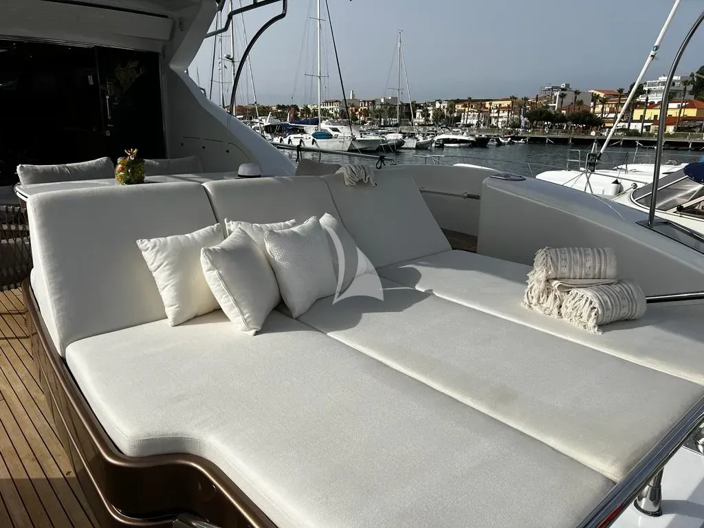 Crewed Motor Yacht SCORPIO photo 5