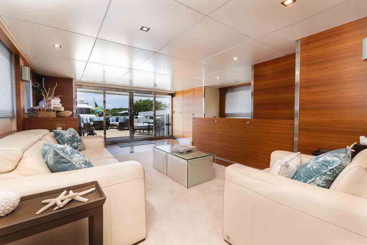 Luxury Crewed Motor Yacht SEA AXIS photo 8
