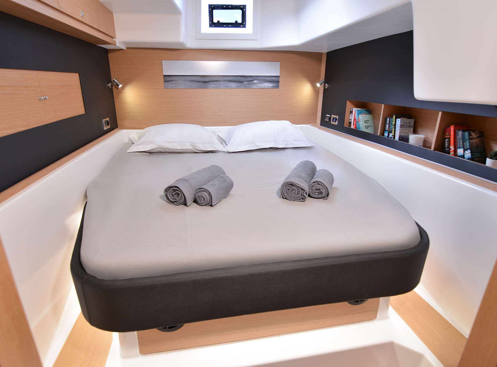 Crewed Catamaran SEA BREEZE photo 6