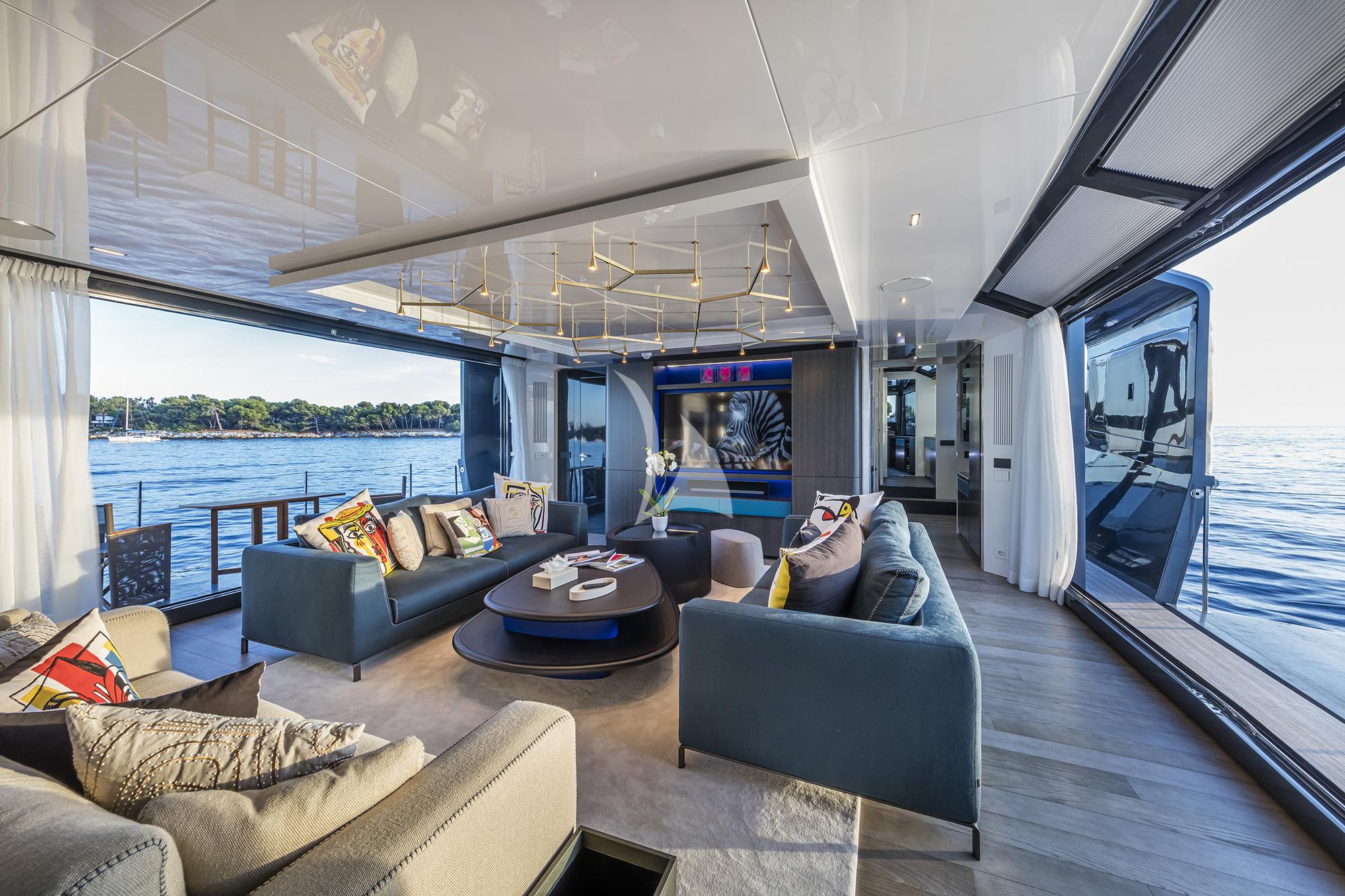 Luxury Crewed Motor Yacht SEA CORAL II photo 7