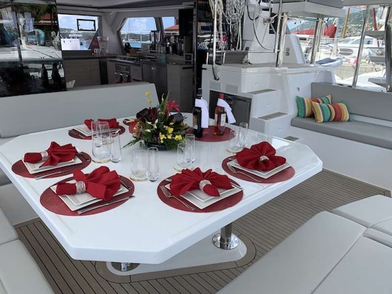 Luxury Crewed Catamaran SEA DOG photo 7
