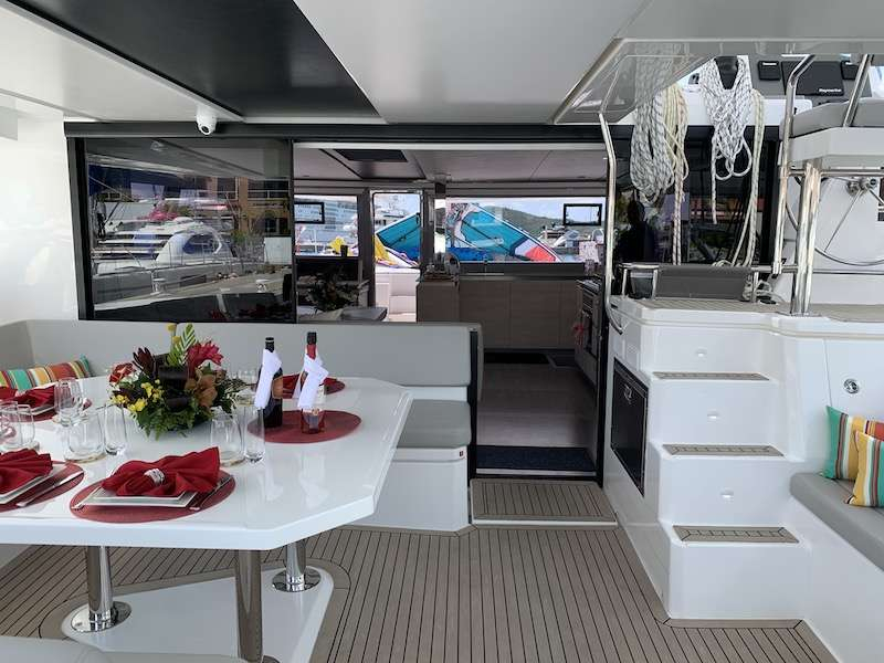 Luxury Crewed Catamaran SEA DOG photo 8
