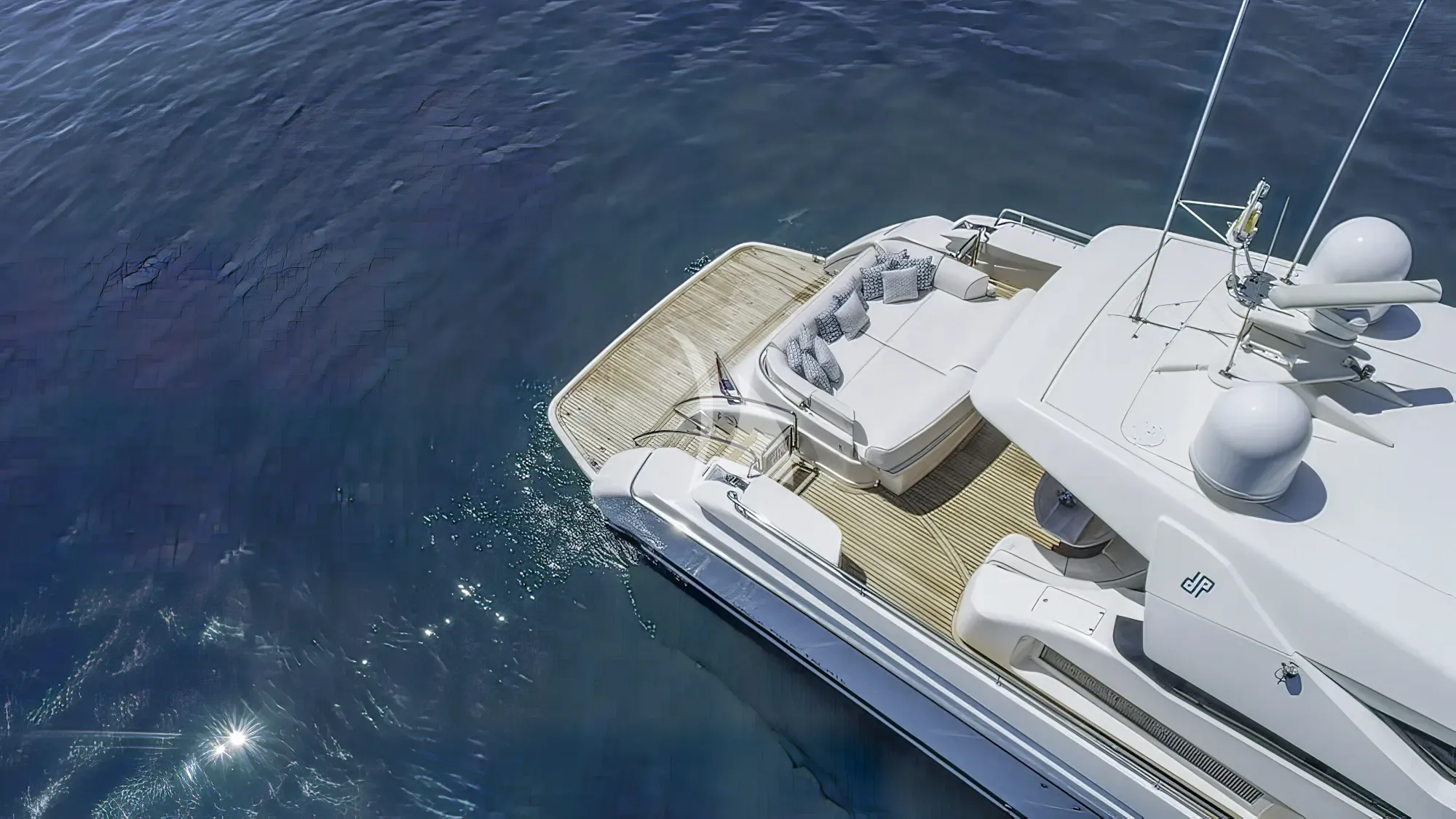 Crewed Motor Yacht SEA LADY photo 6