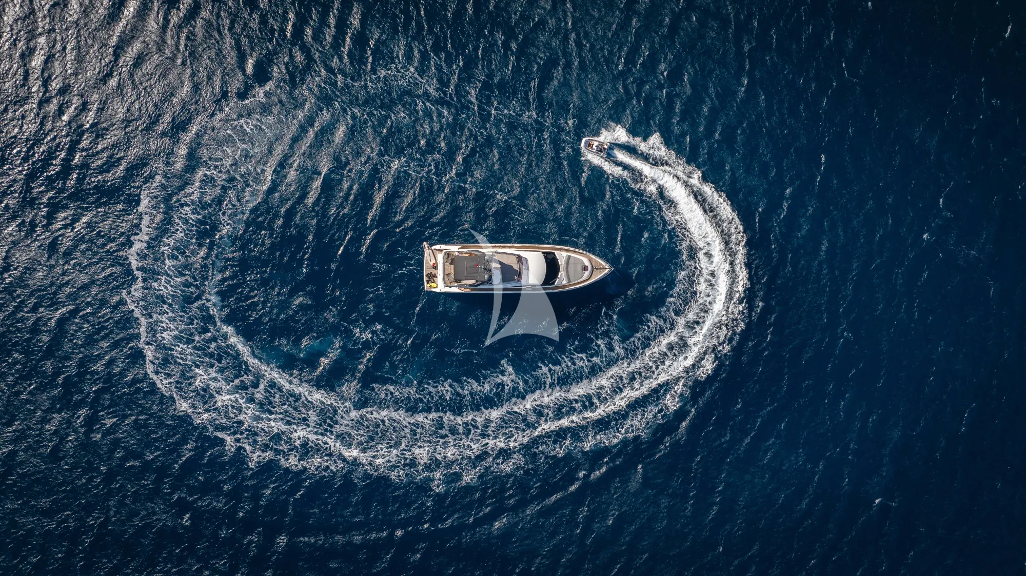 Crewed Motor Yacht SEA SONS photo 3