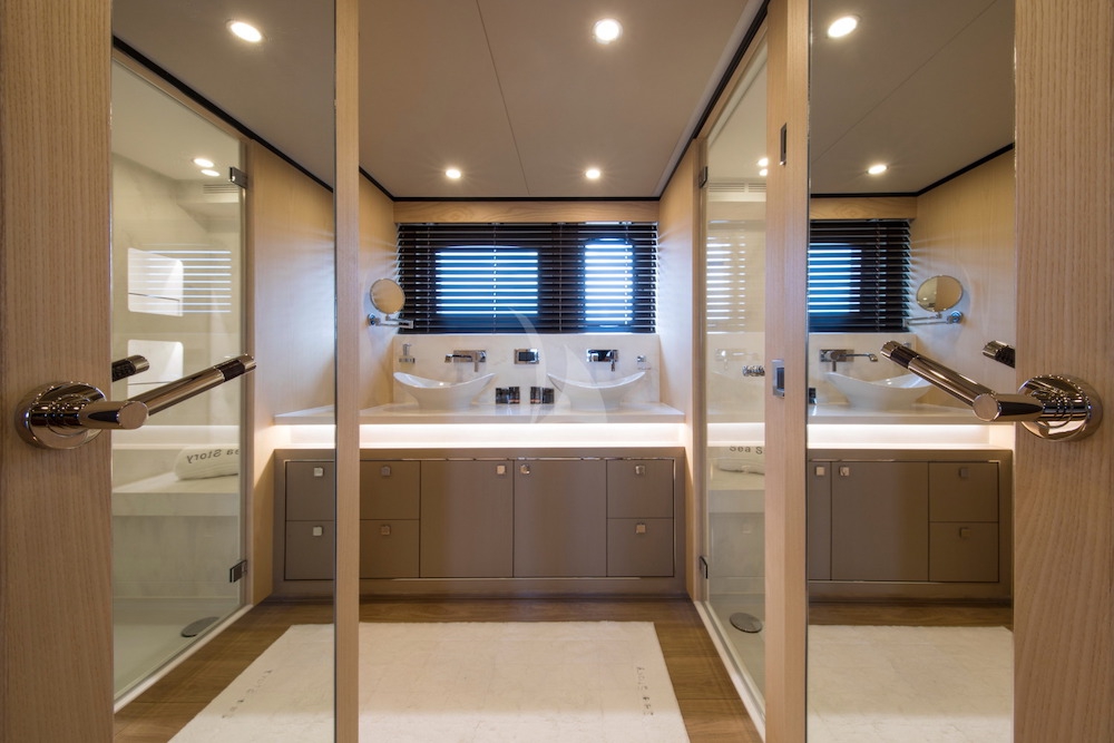 Luxury Crewed Motor Yacht SEA STORY photo 8
