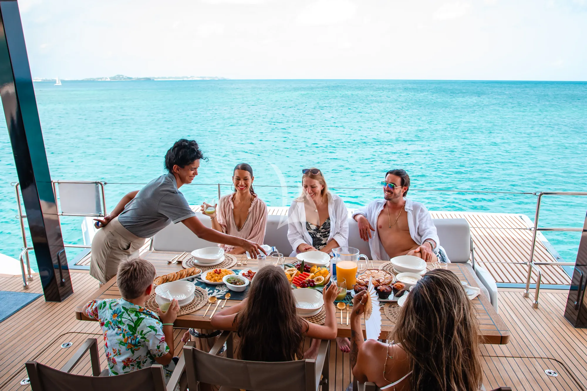 Luxury Crewed Catamaran SEACLUSION photo 6