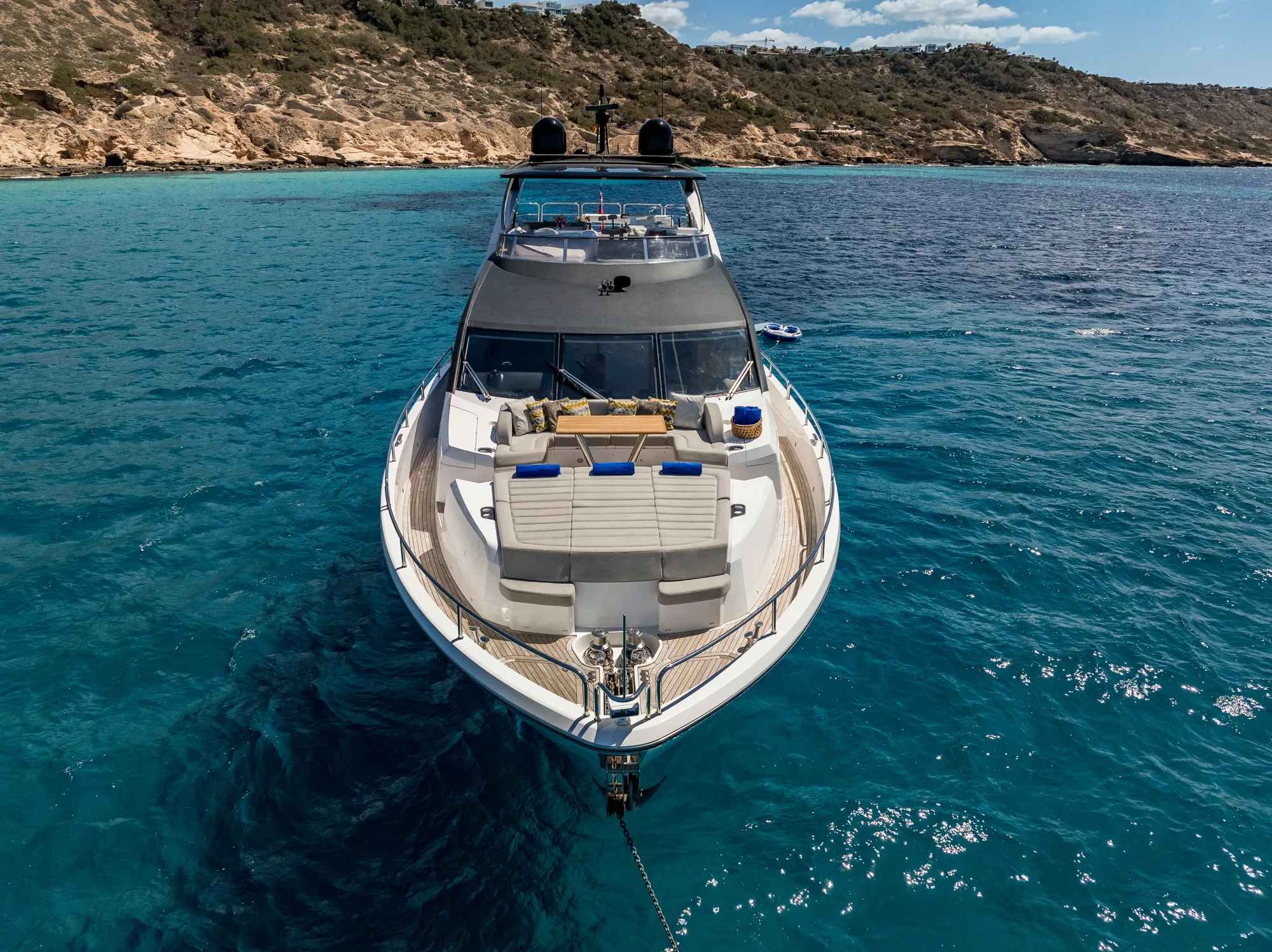 Luxury Crewed Motor Yacht SEAWATER II photo 3