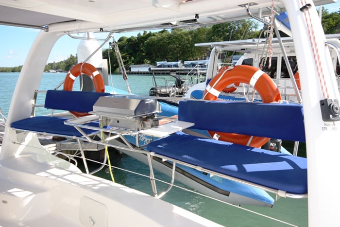 Bareboat Catamaran Seawind 1160 photo 6