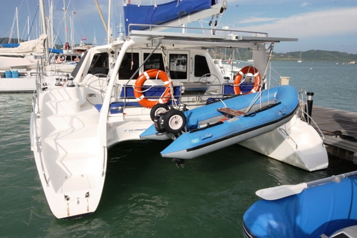 Bareboat Catamaran Seawind 1160 photo 8