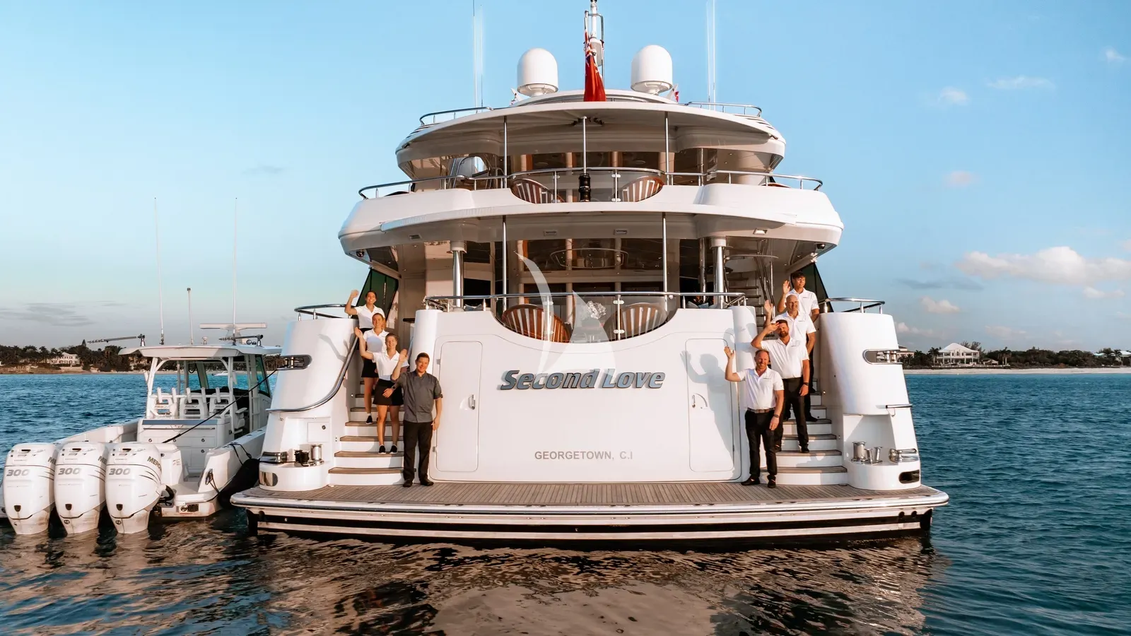 Luxury Crewed Motor Yacht SECOND LOVE photo 7