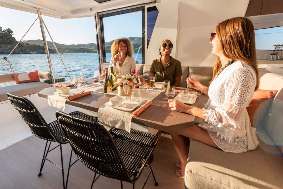 Crewed Catamaran SECOND WIND photo 7