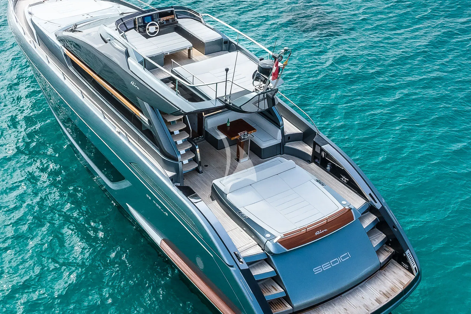 Crewed Catamaran SEDICI photo 7