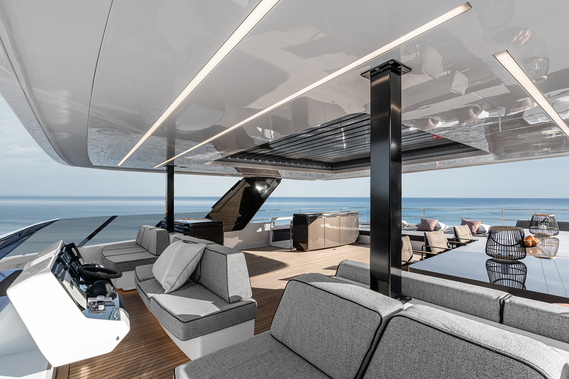 Luxury Crewed Power Catamaran SEIYA photo 8