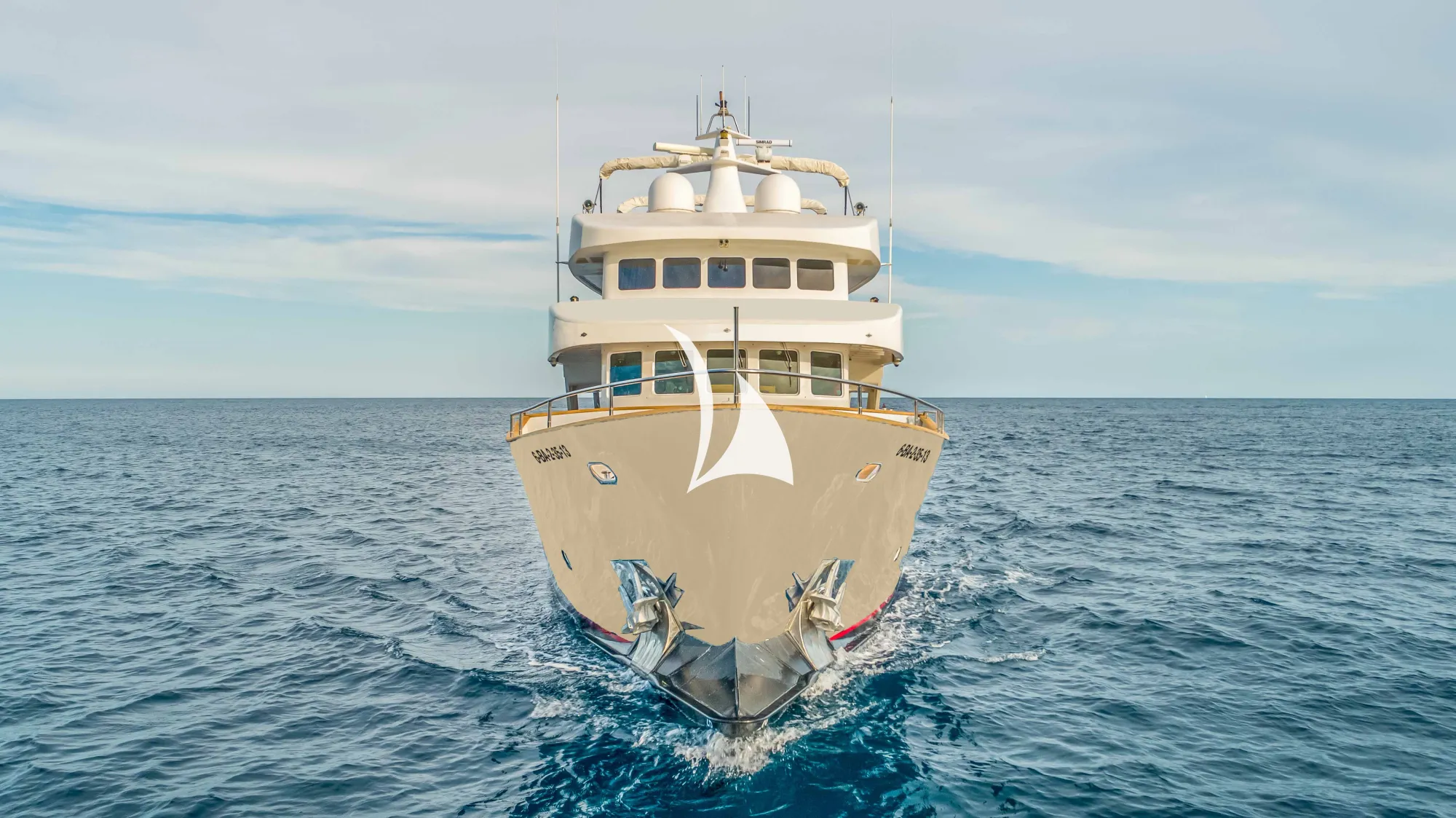 Luxury Crewed Motor Yacht SEMAYA photo 6