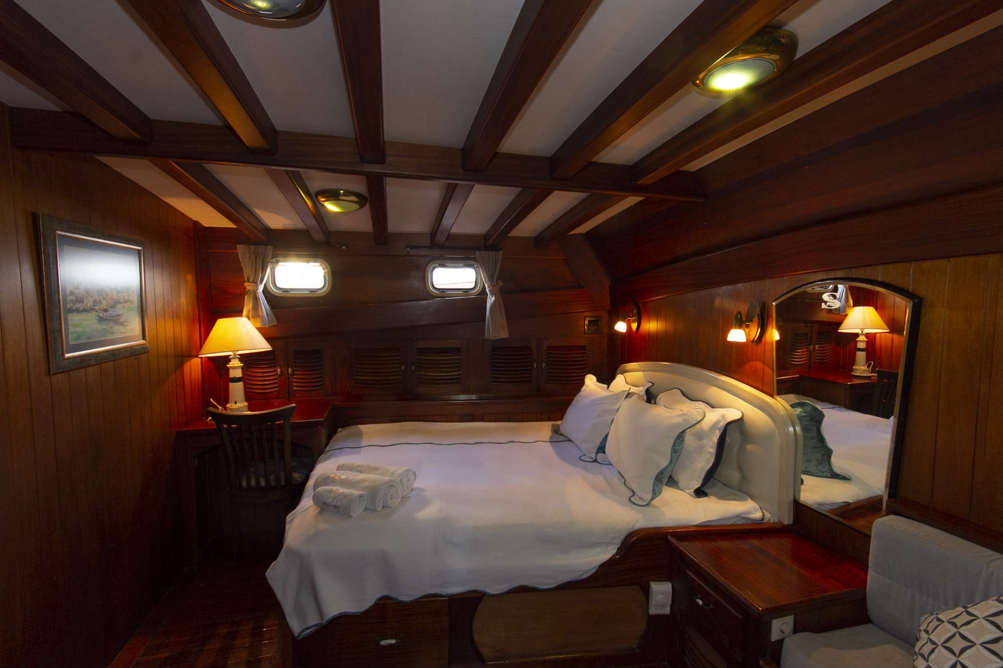 Crewed Sailing Yacht SERENAD photo 7