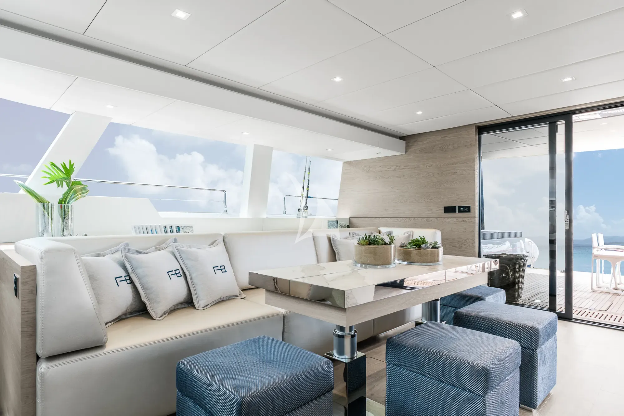 Luxury Crewed Catamaran SERENITY photo 6