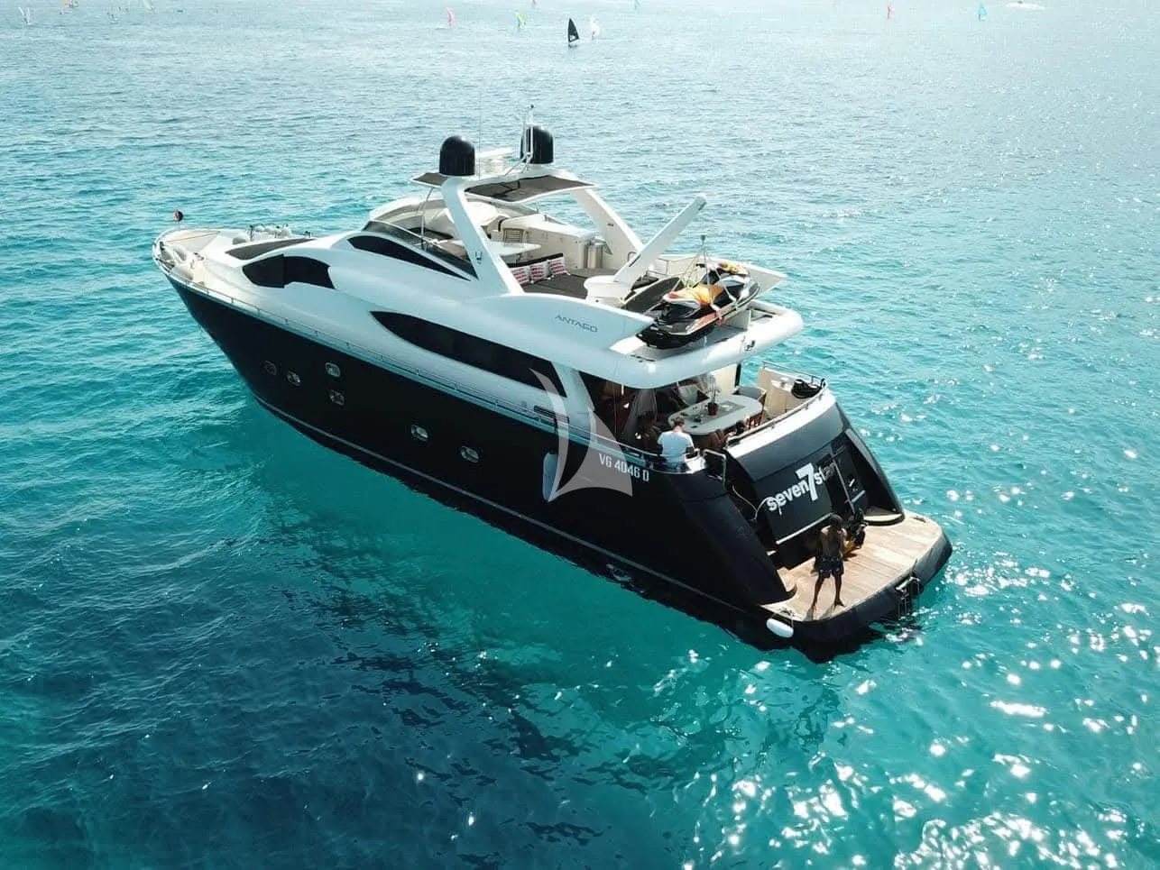 Luxury Crewed Motor Yacht SEVEN STARS photo 2