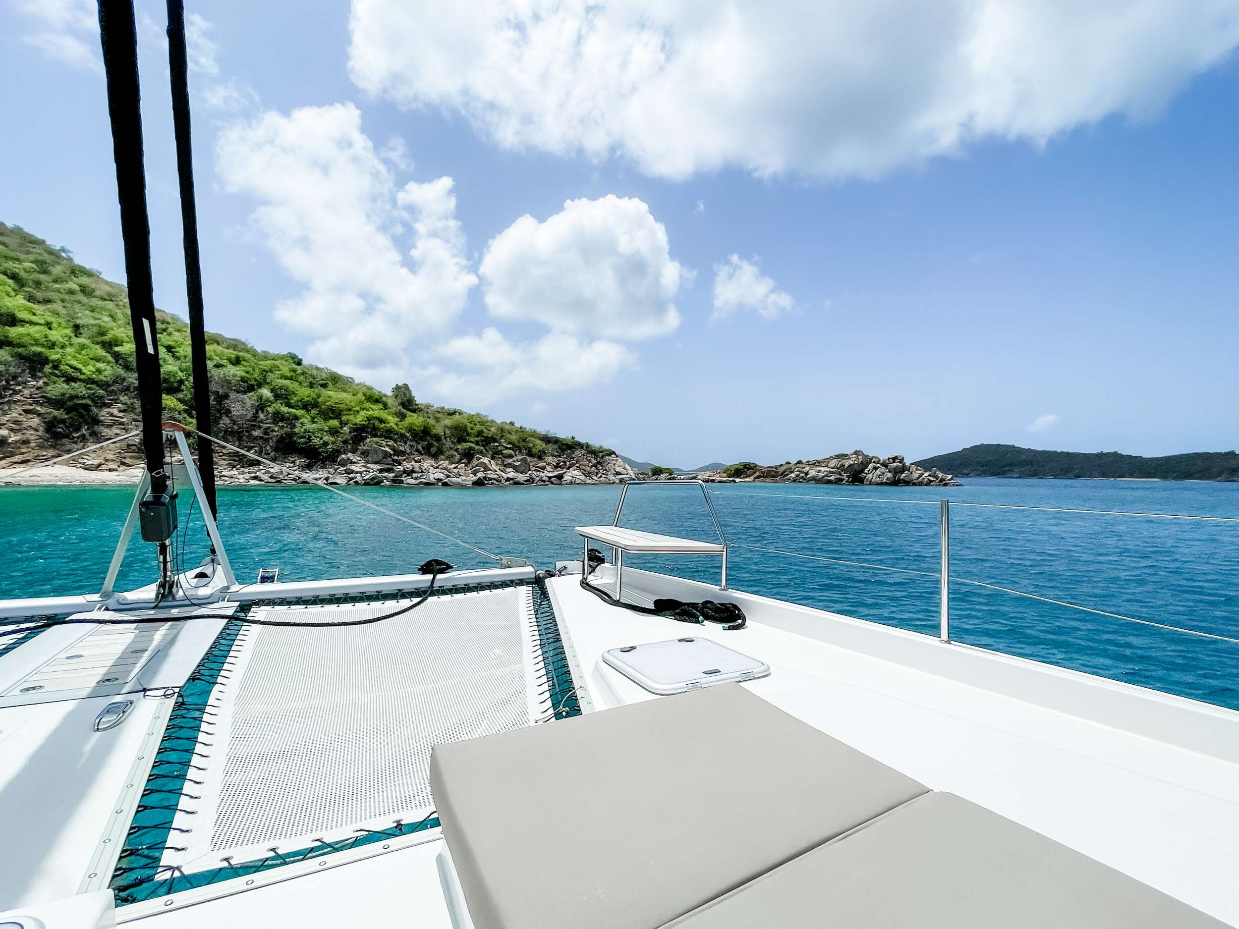 Crewed Catamaran SEVEN photo 4