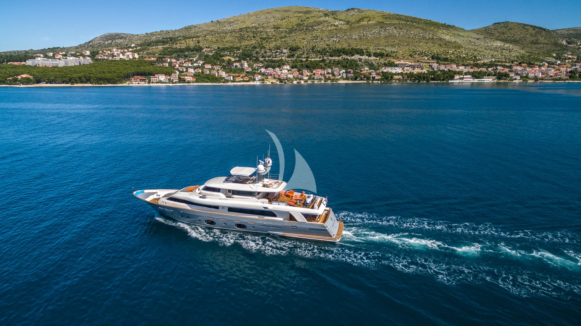 Luxury Crewed Motor Yacht SEVENTH SENSE photo 6