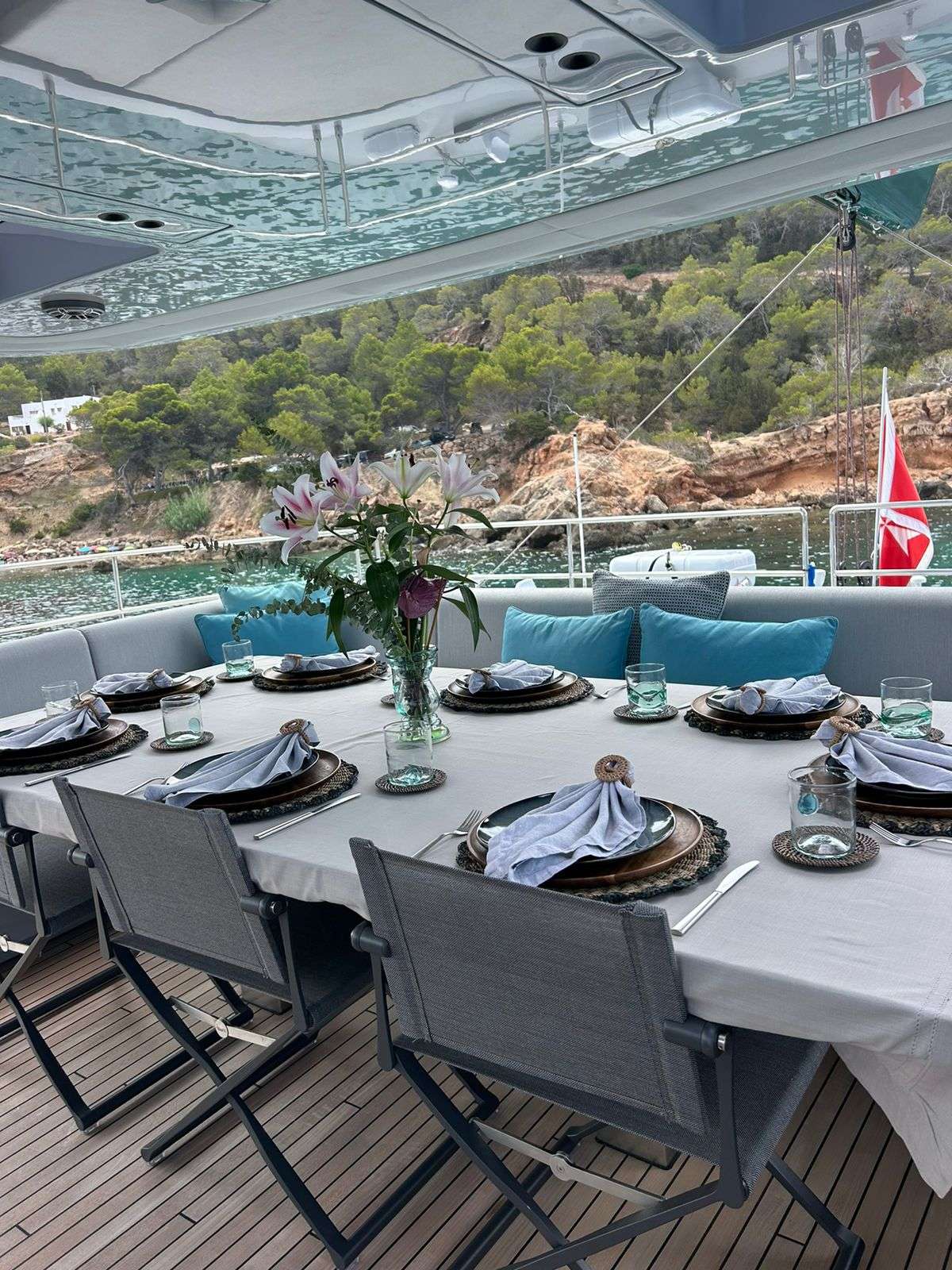 Luxury Crewed Catamaran SHADES OF GREY photo 6