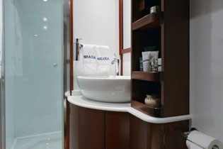 Classic Yacht SHAHA photo 6