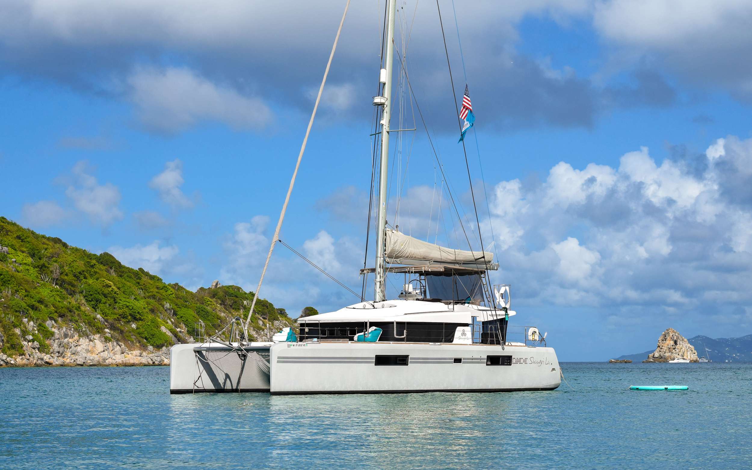 Luxury Crewed Catamaran SHANGRI LA photo 3