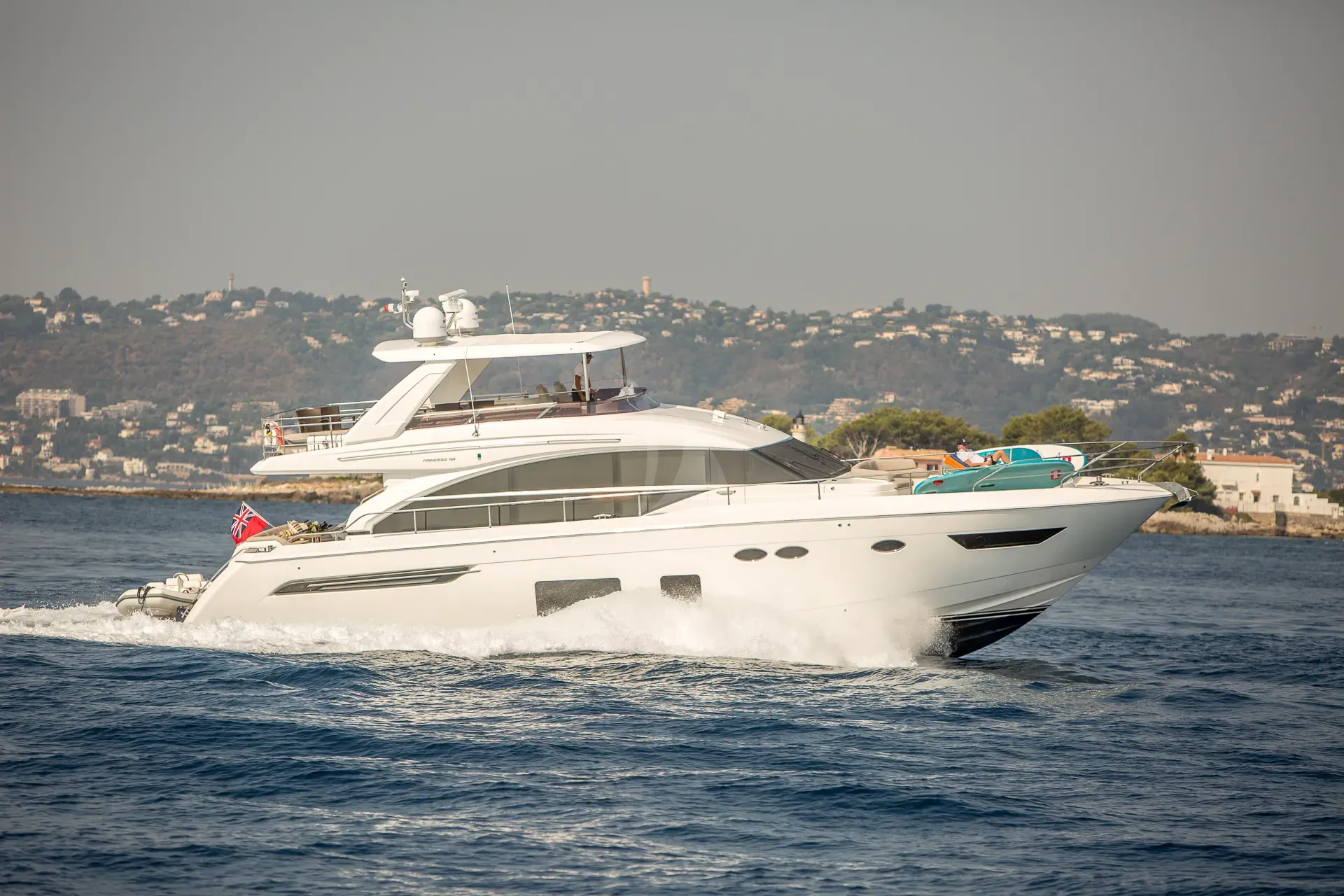 Luxury Crewed Motor Yacht SHAWLIFE photo 3
