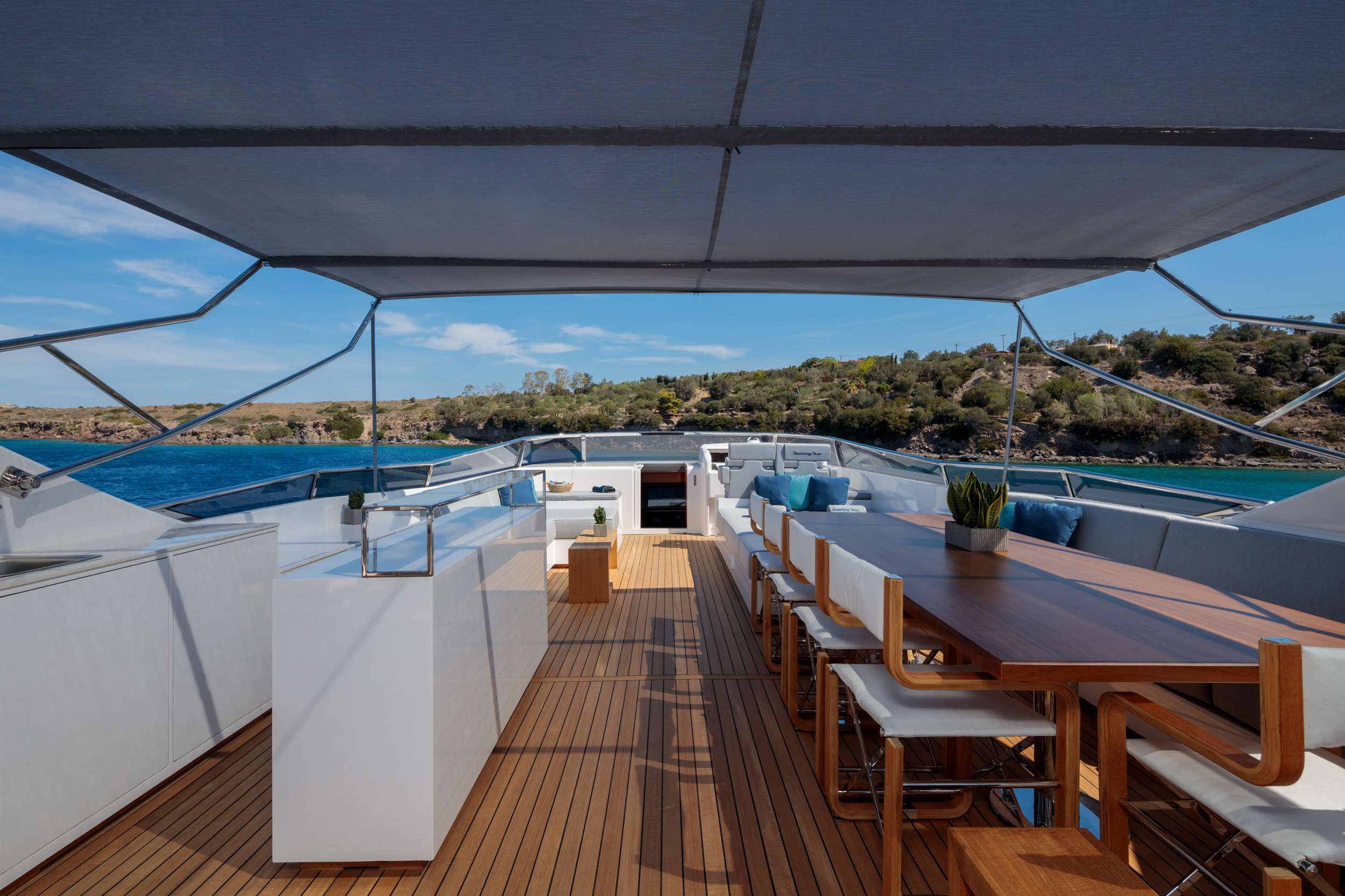 Luxury Motor Yacht SHOOTING STAR photo 5