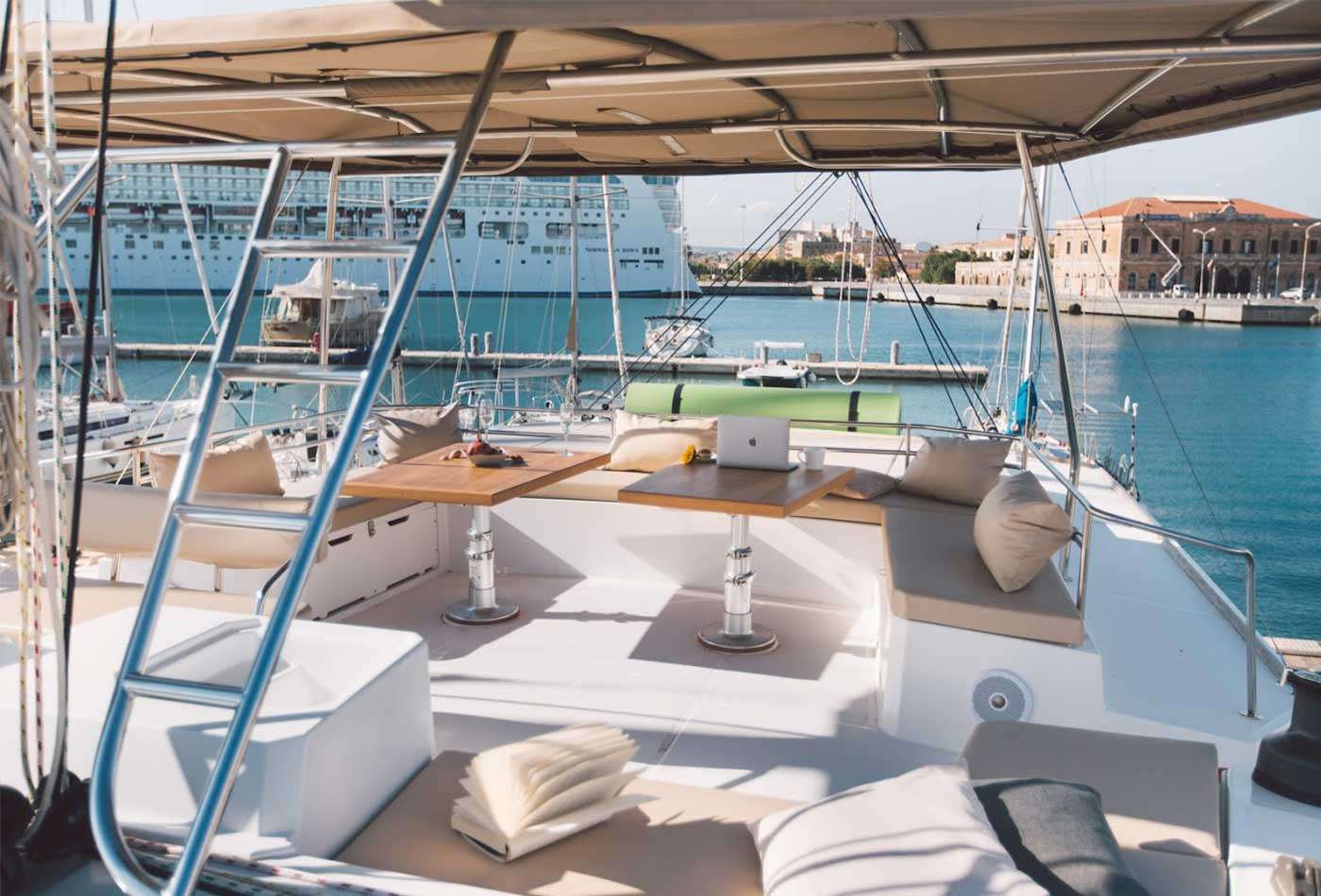 Luxury Crewed Catamaran SIKELIA photo 4