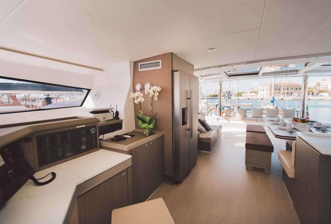 Luxury Crewed Catamaran SIKELIA photo 7