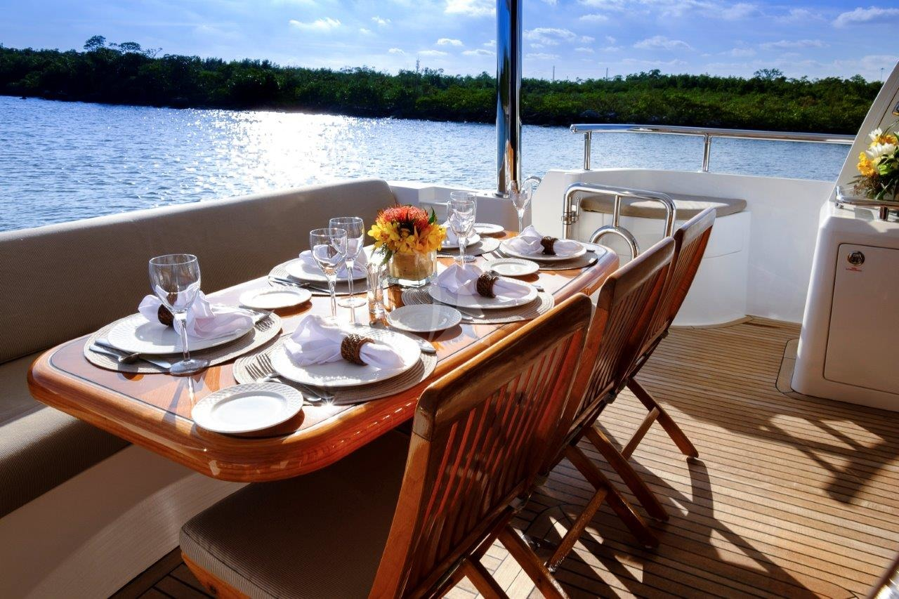 Luxury Crewed Motor Yacht SILVER LINING photo 5