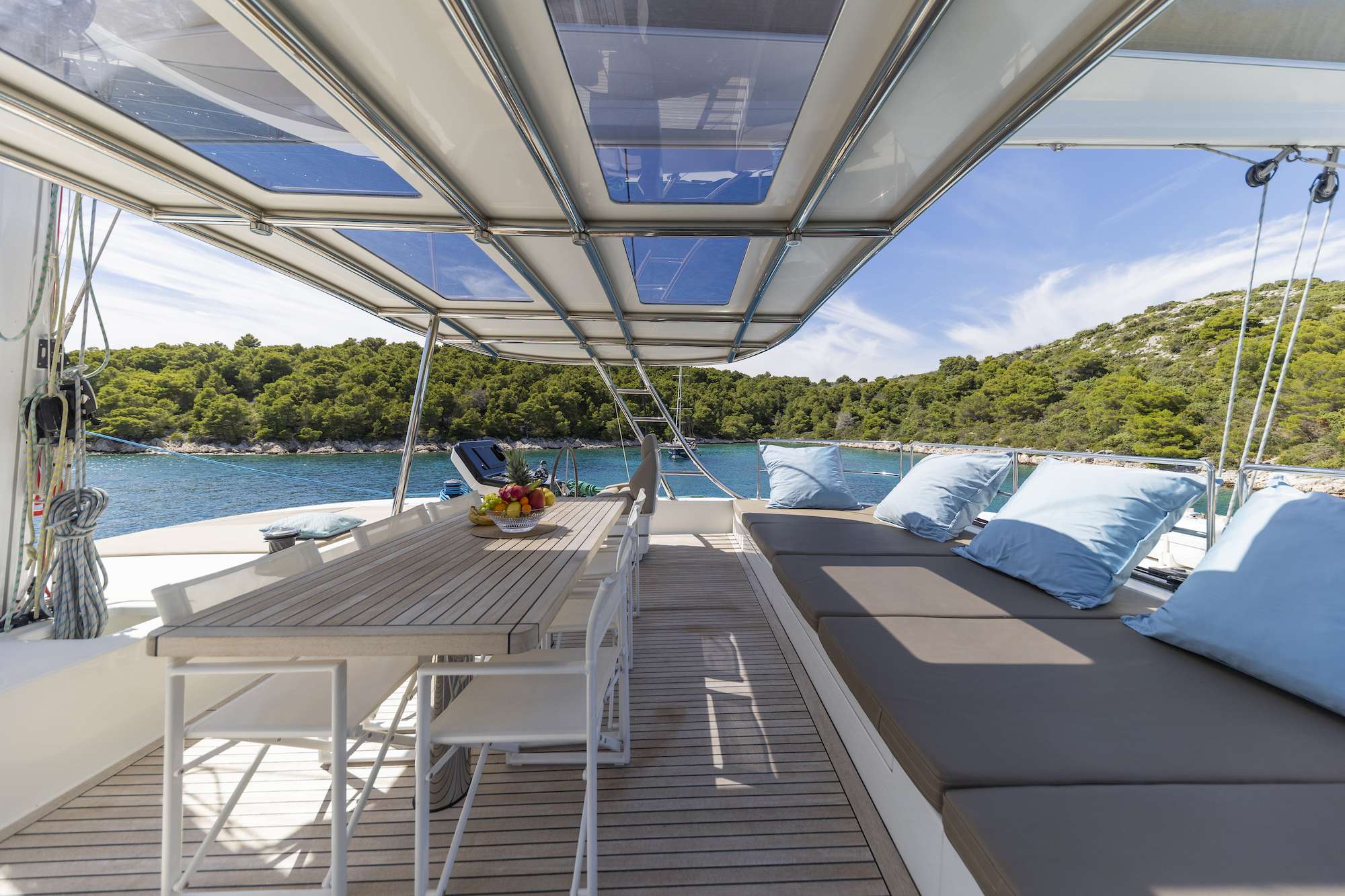 Luxury Crewed Catamaran SINATA photo 4