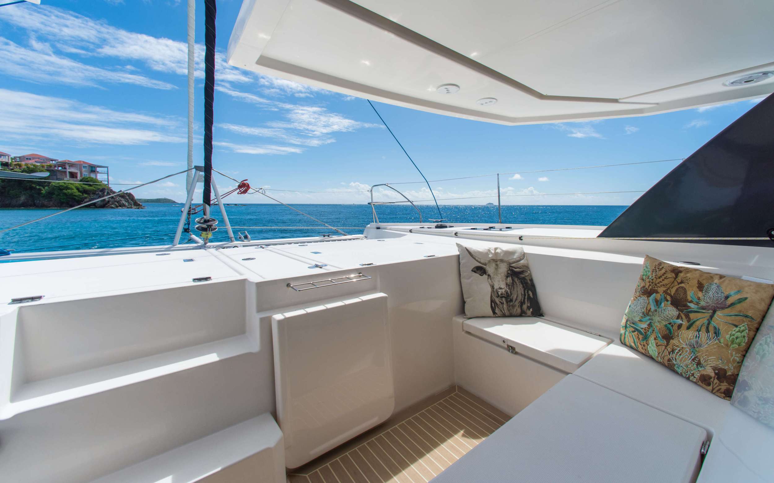 Crewed Catamaran SISU photo 7