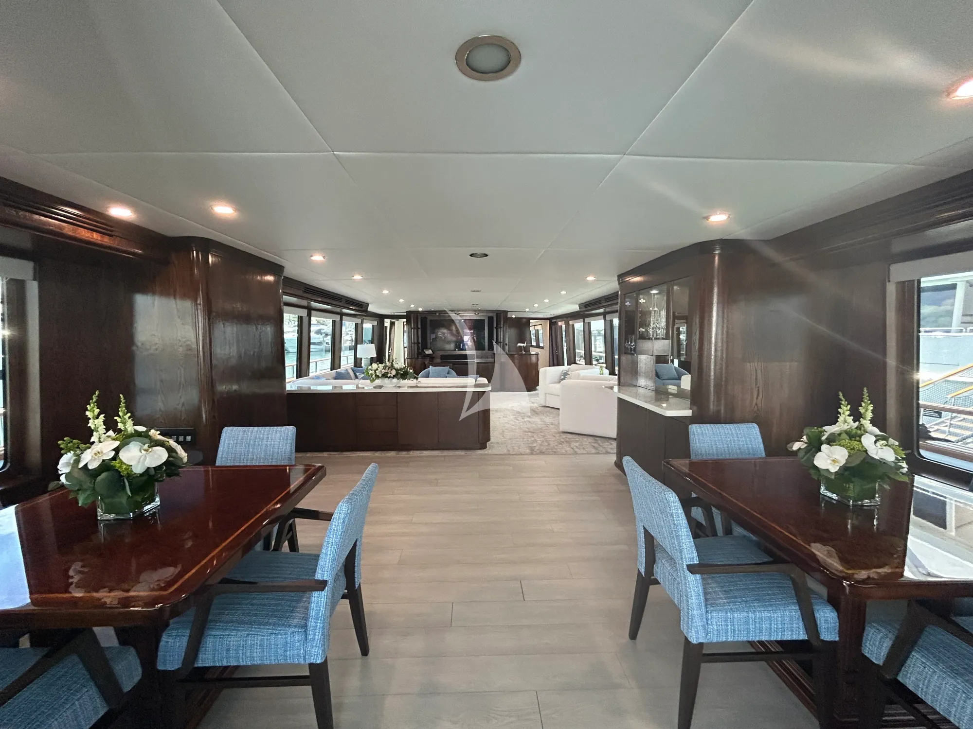 Luxury Crewed Motor Yacht SKY photo 5