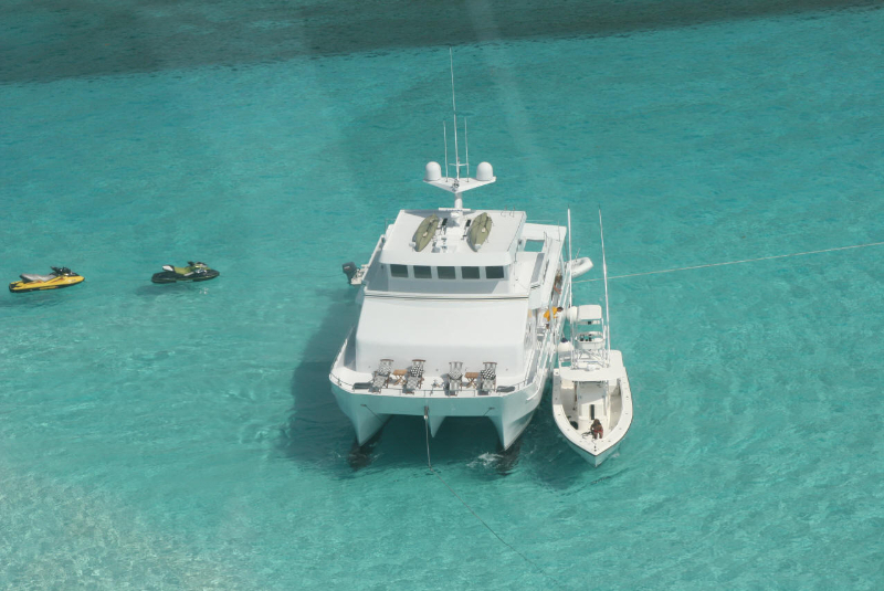 Crewed Power Catamaran SLUMBER VENTURE photo 3