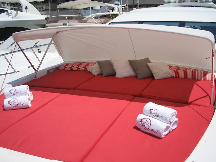 Luxury Crewed Motor Yacht SOAN photo 3