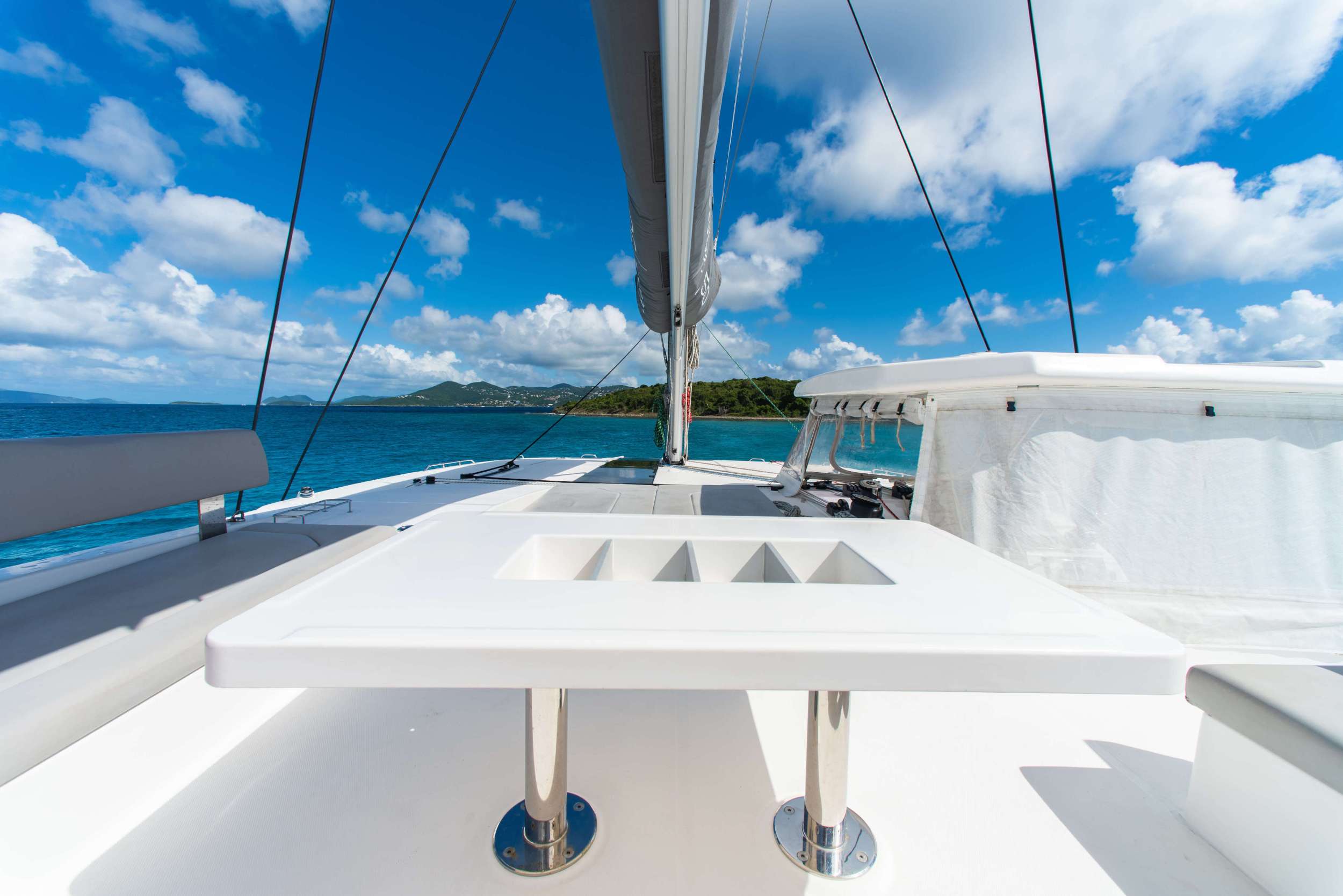 Luxury Crewed Catamaran SOGGY DOGGY photo 7