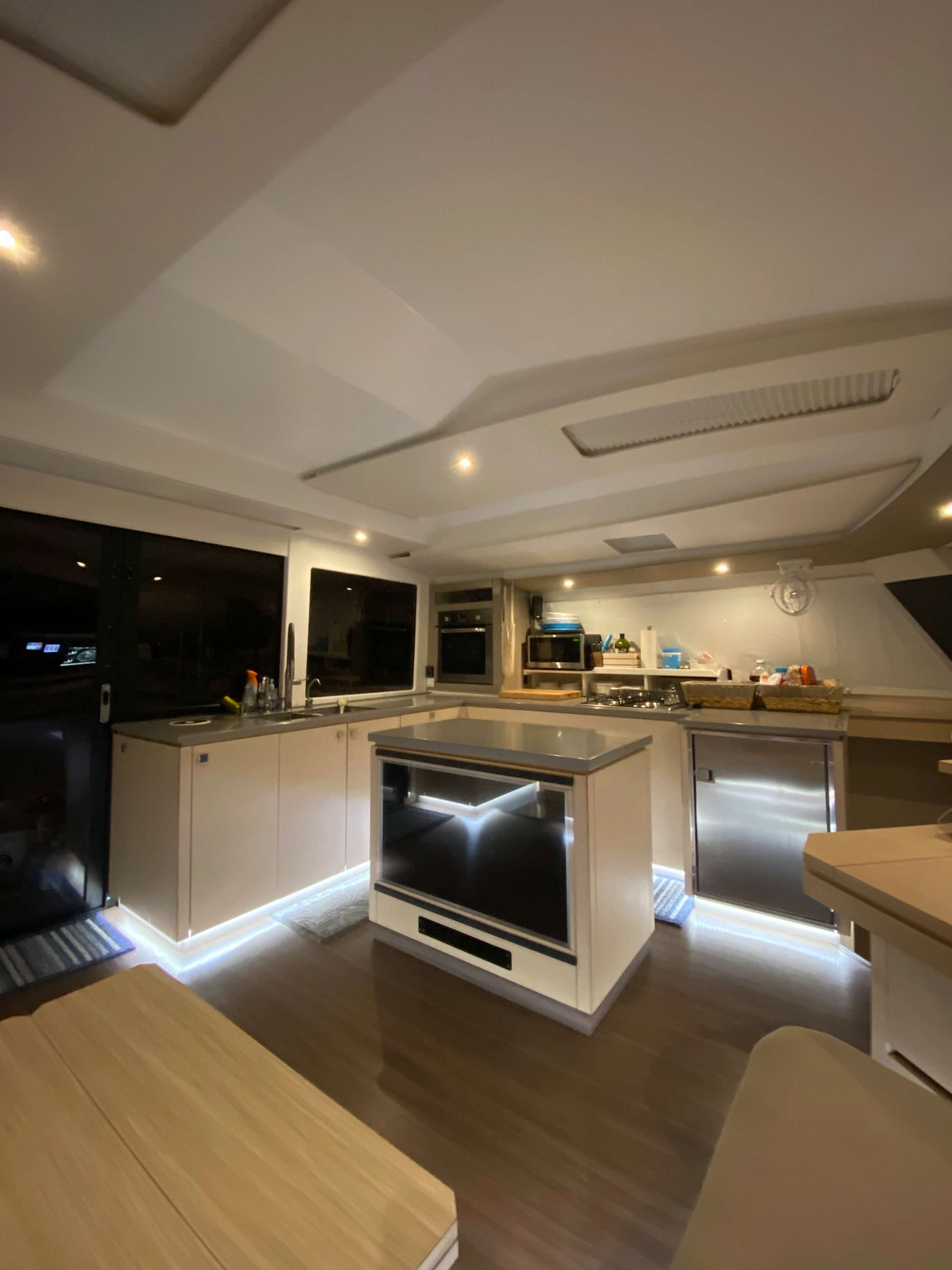 Crewed Catamaran SOL MATES photo 5