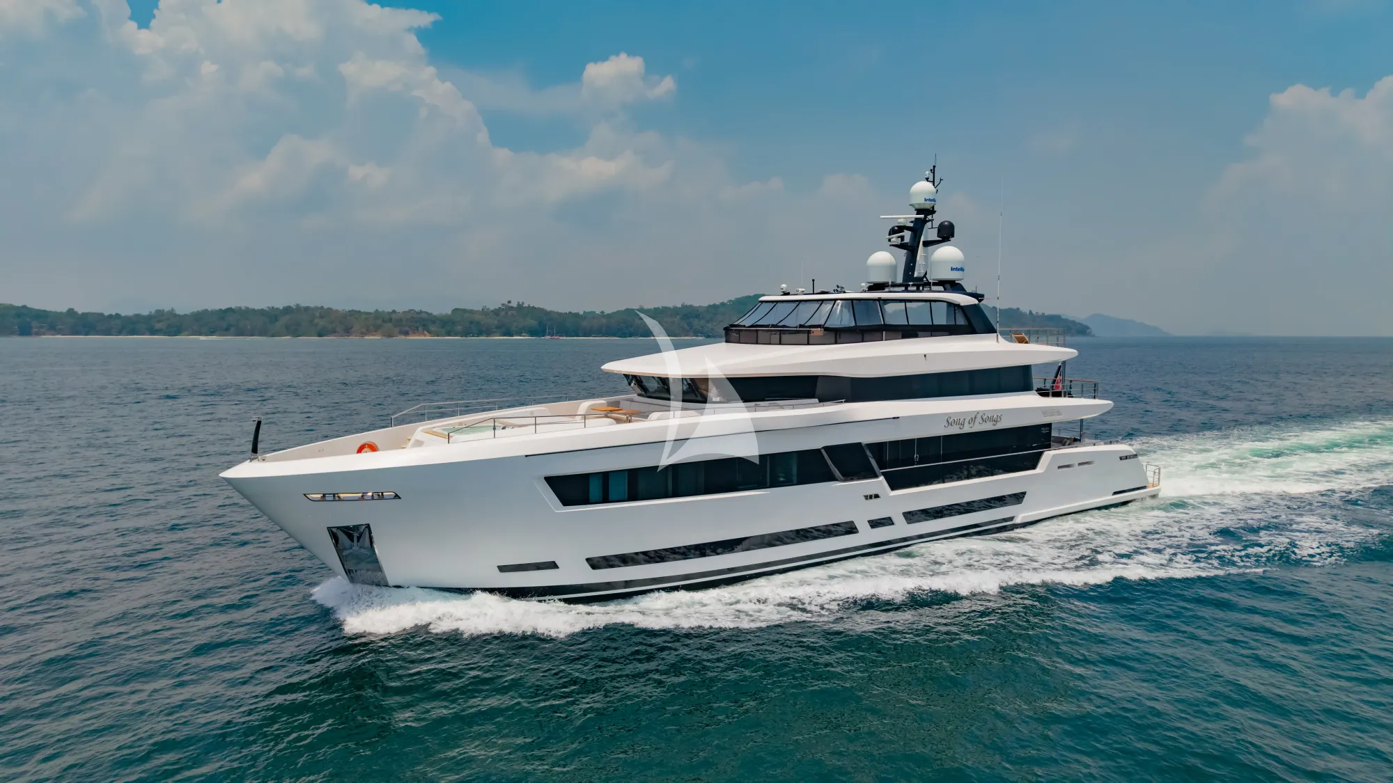 Luxury Crewed Motor Yacht SONG OF SONGS photo 3