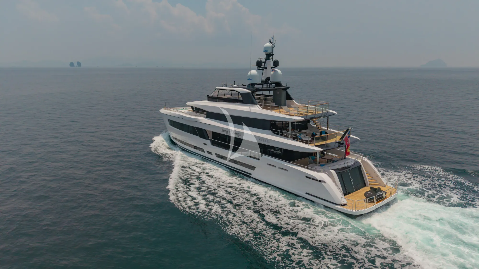 Luxury Crewed Motor Yacht SONG OF SONGS photo 6