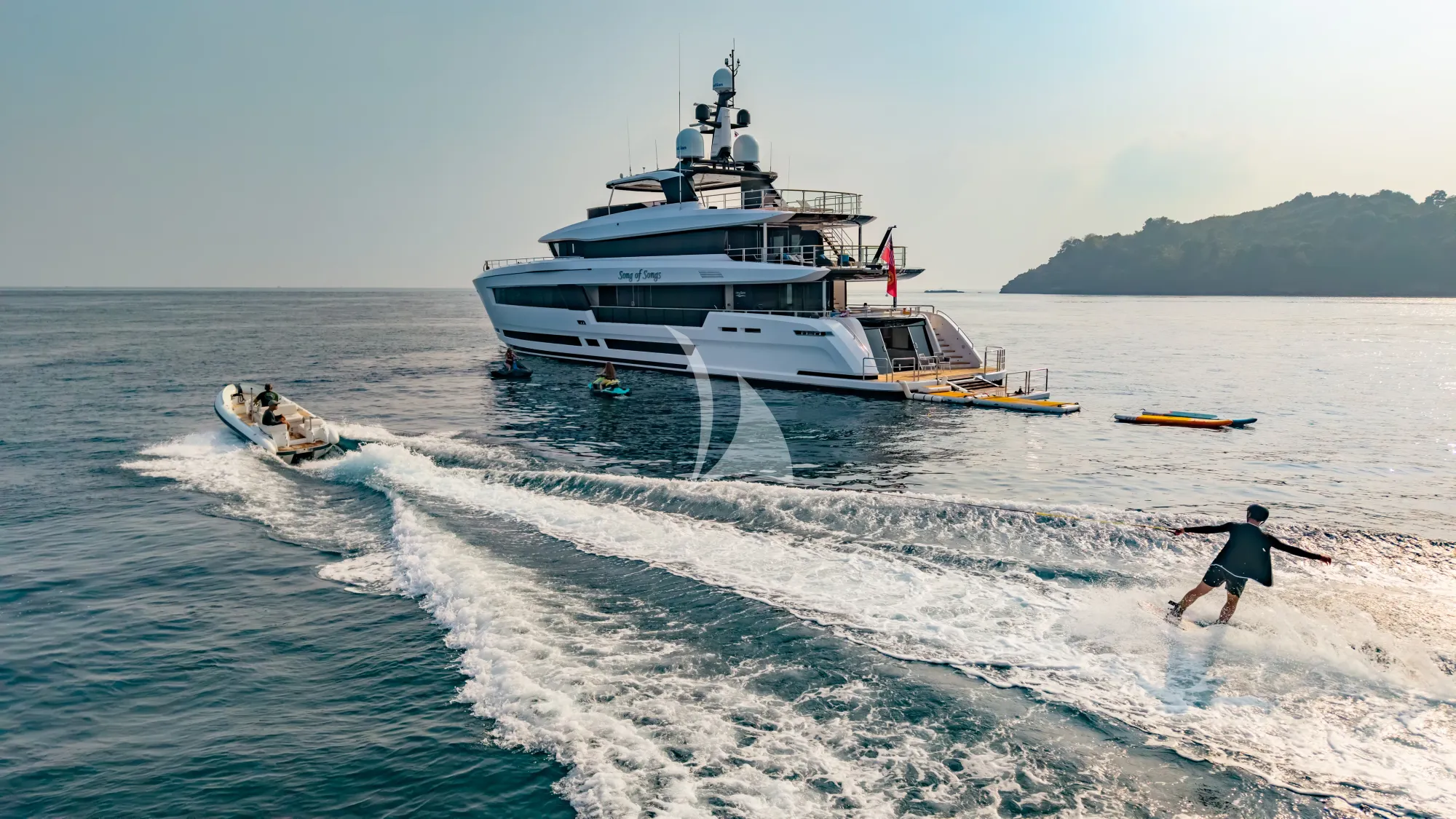 Luxury Crewed Motor Yacht SONG OF SONGS photo 8