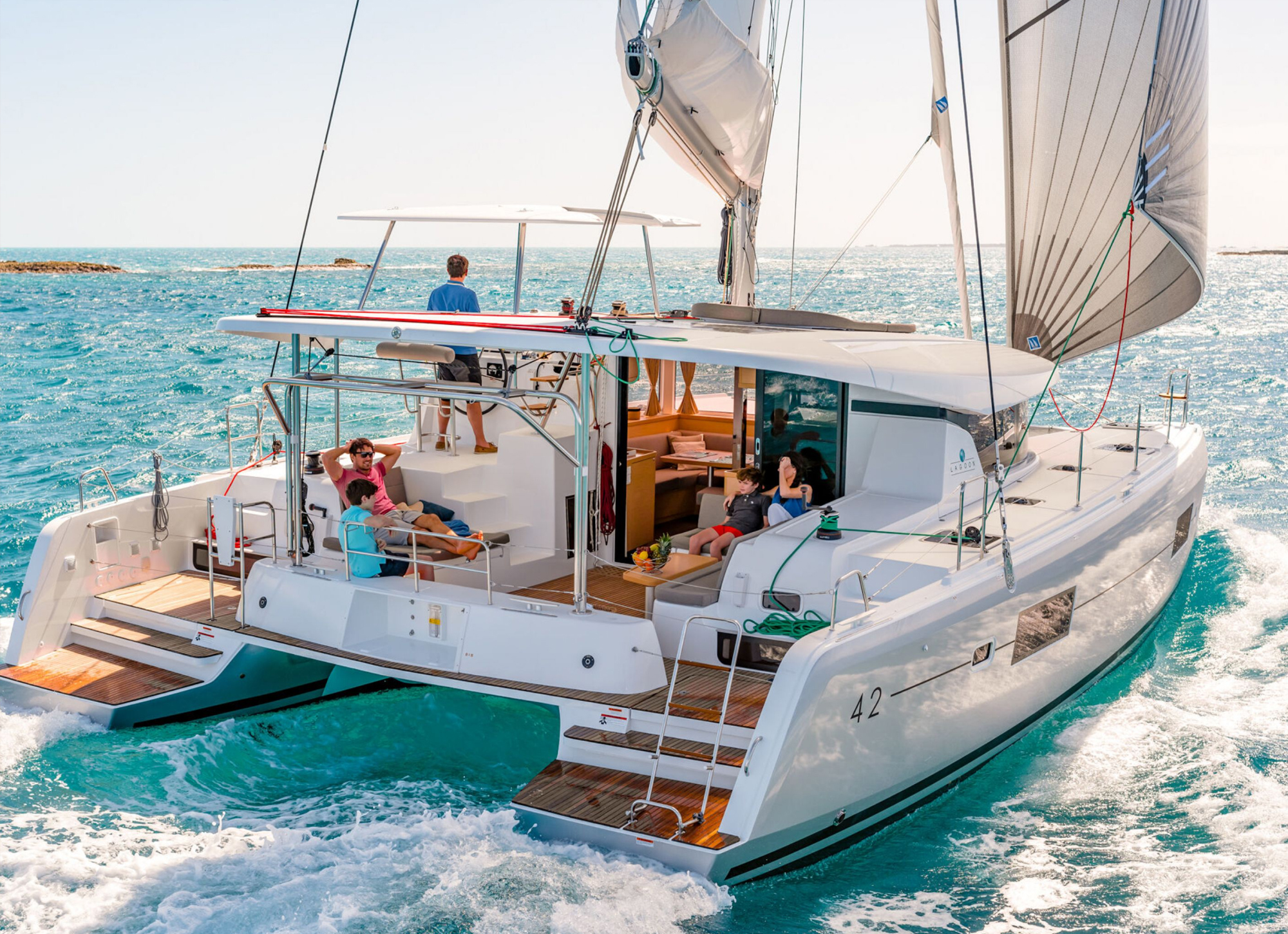 Bareboat Catamaran SOPHIE photo 4