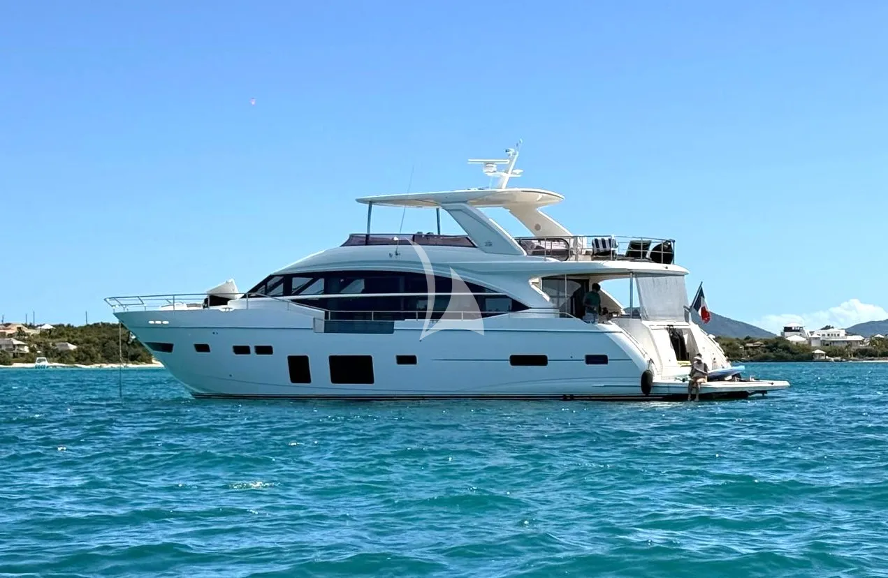 Luxury Crewed Motor Yacht SORANA photo 3