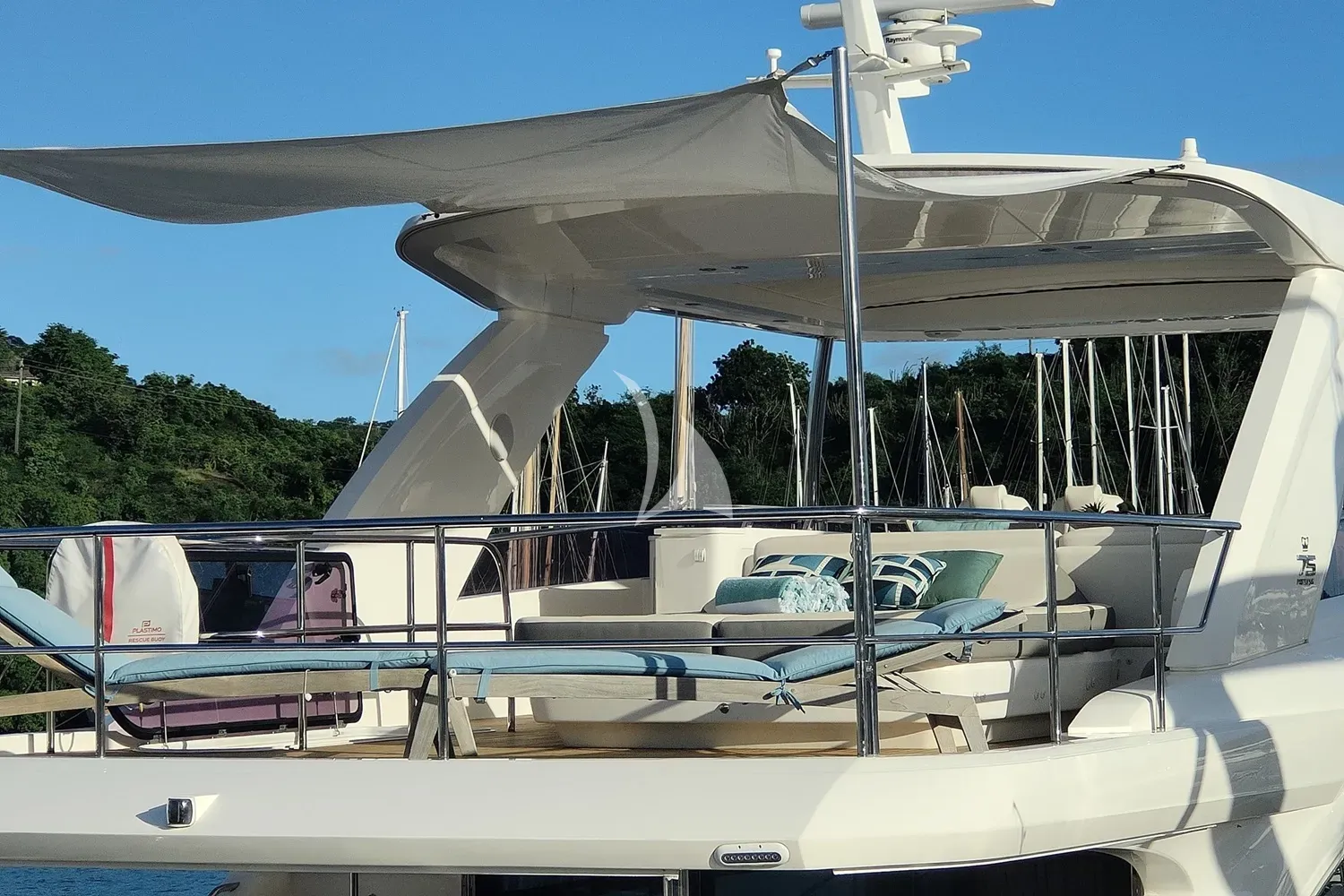 Luxury Crewed Motor Yacht SORANA photo 7