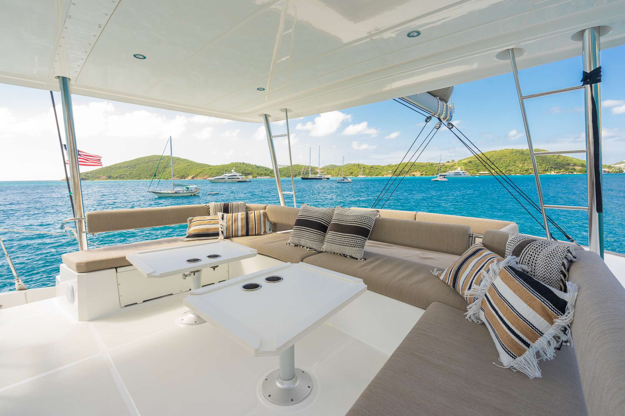 Luxury Crewed Catamaran SOUL MATES photo 5