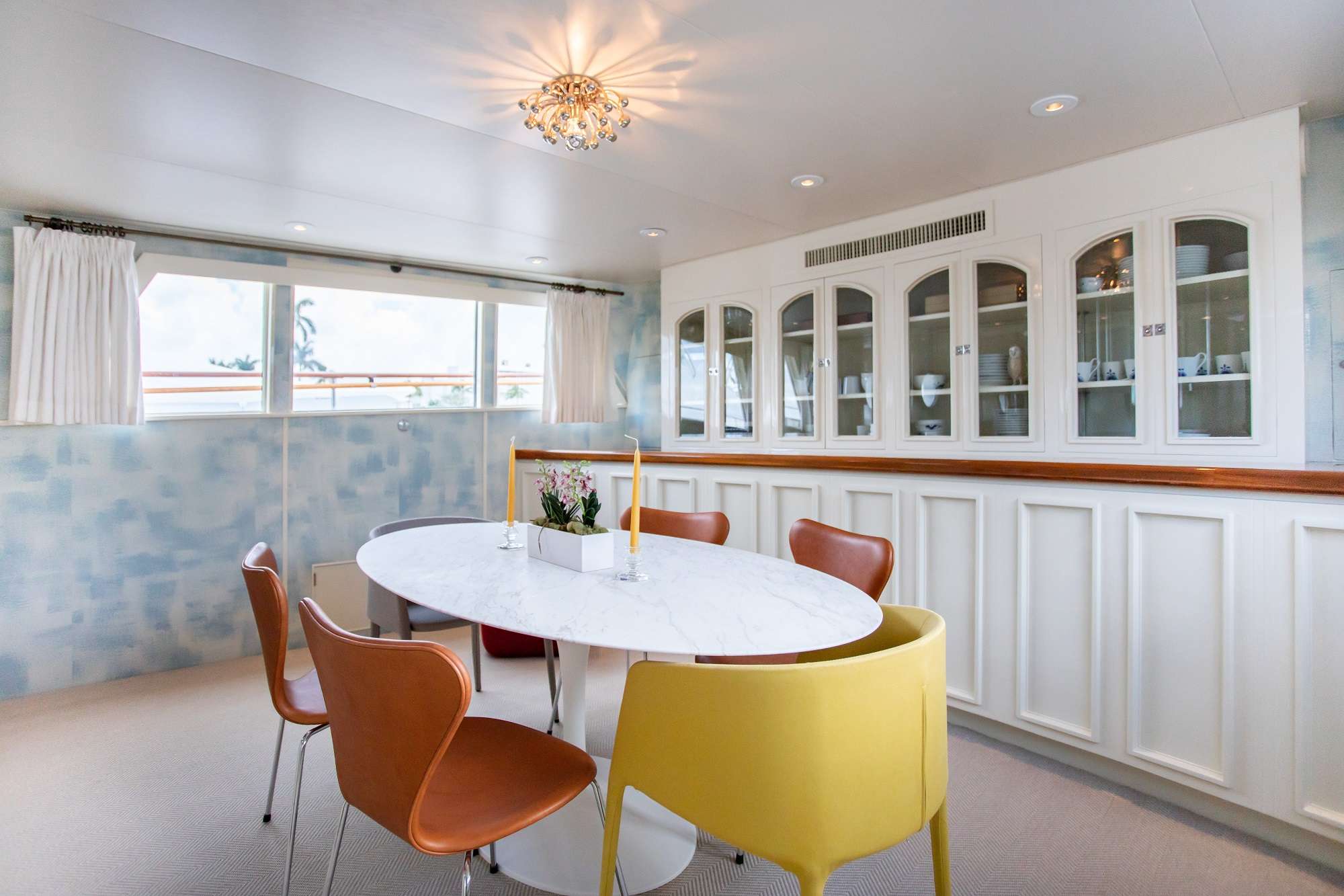 Luxury Motor Yacht SOVEREIGN photo 8