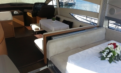 Luxury Crewed Motor Yacht SPLENDID V photo 7