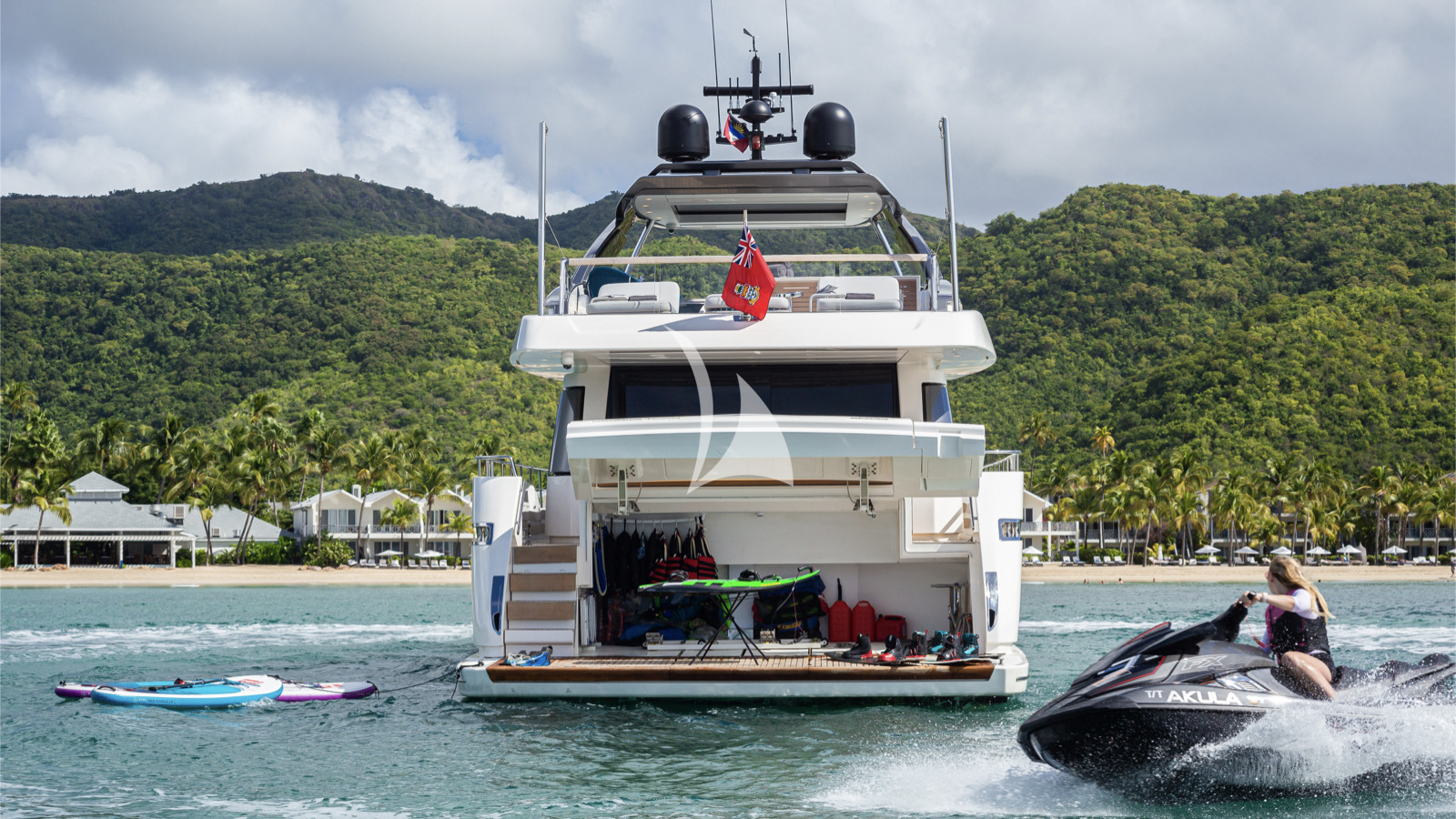 Luxury Crewed Motor Yacht SQUALO photo 8